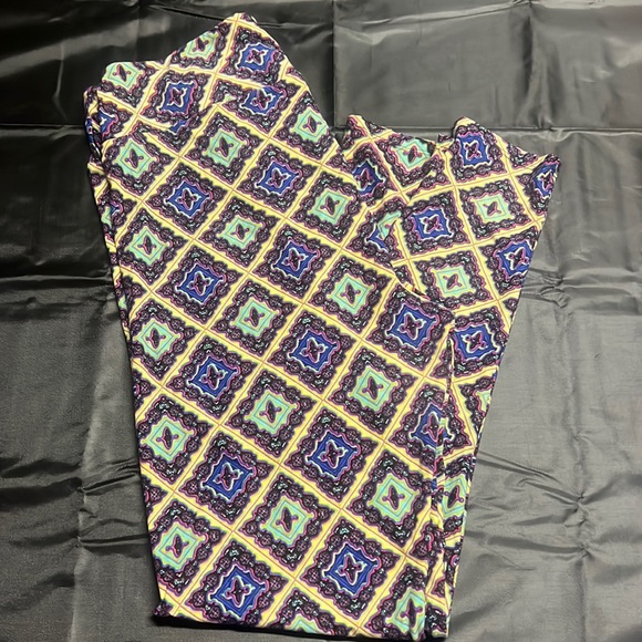 Colorful Leggings Lularoe Tall & Curvy - Picture 1 of 1